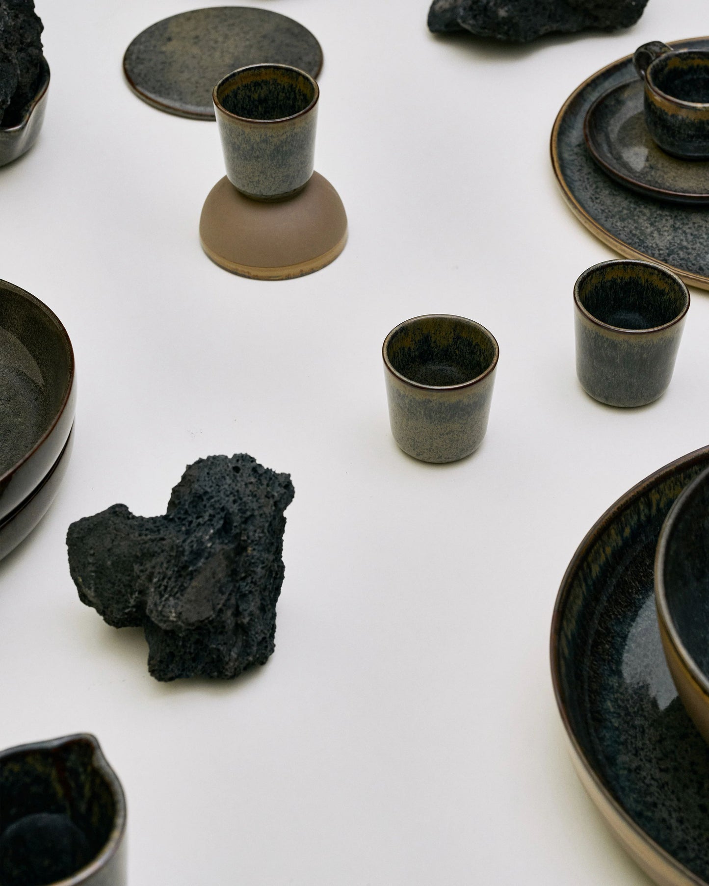 Serax Surface | Indi Grey Pinch Bowl