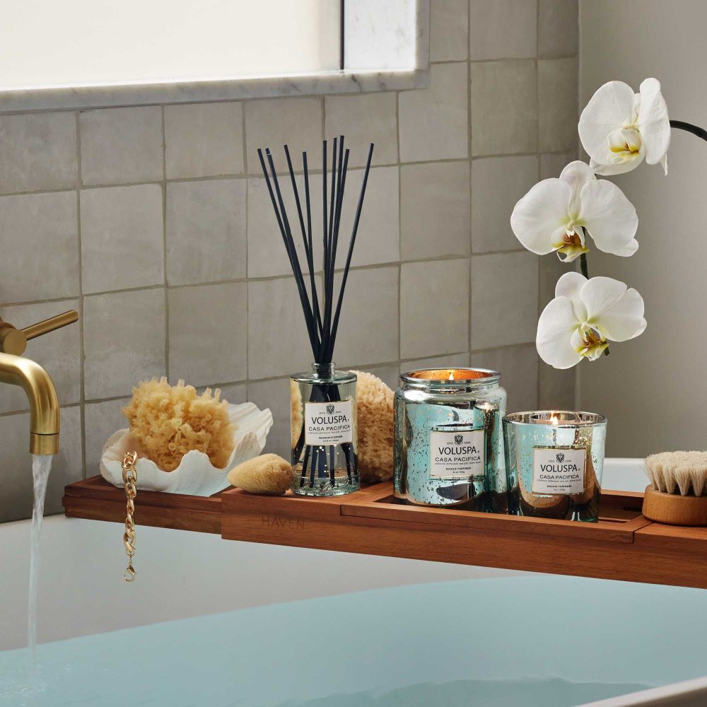 Voluspa Casa Pacifica Classic Candle