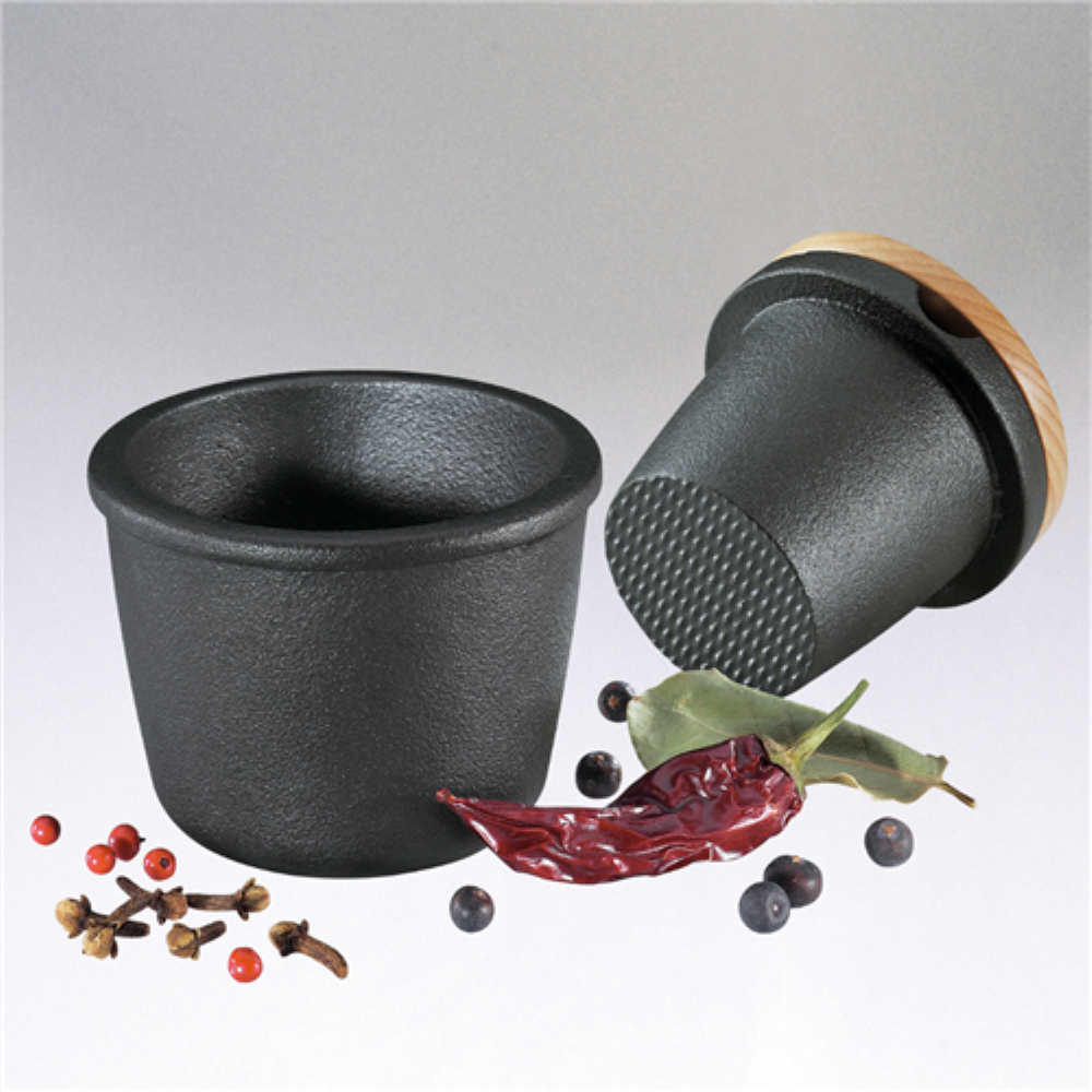 Cast Iron Spice Grater with Beech Wood Lid