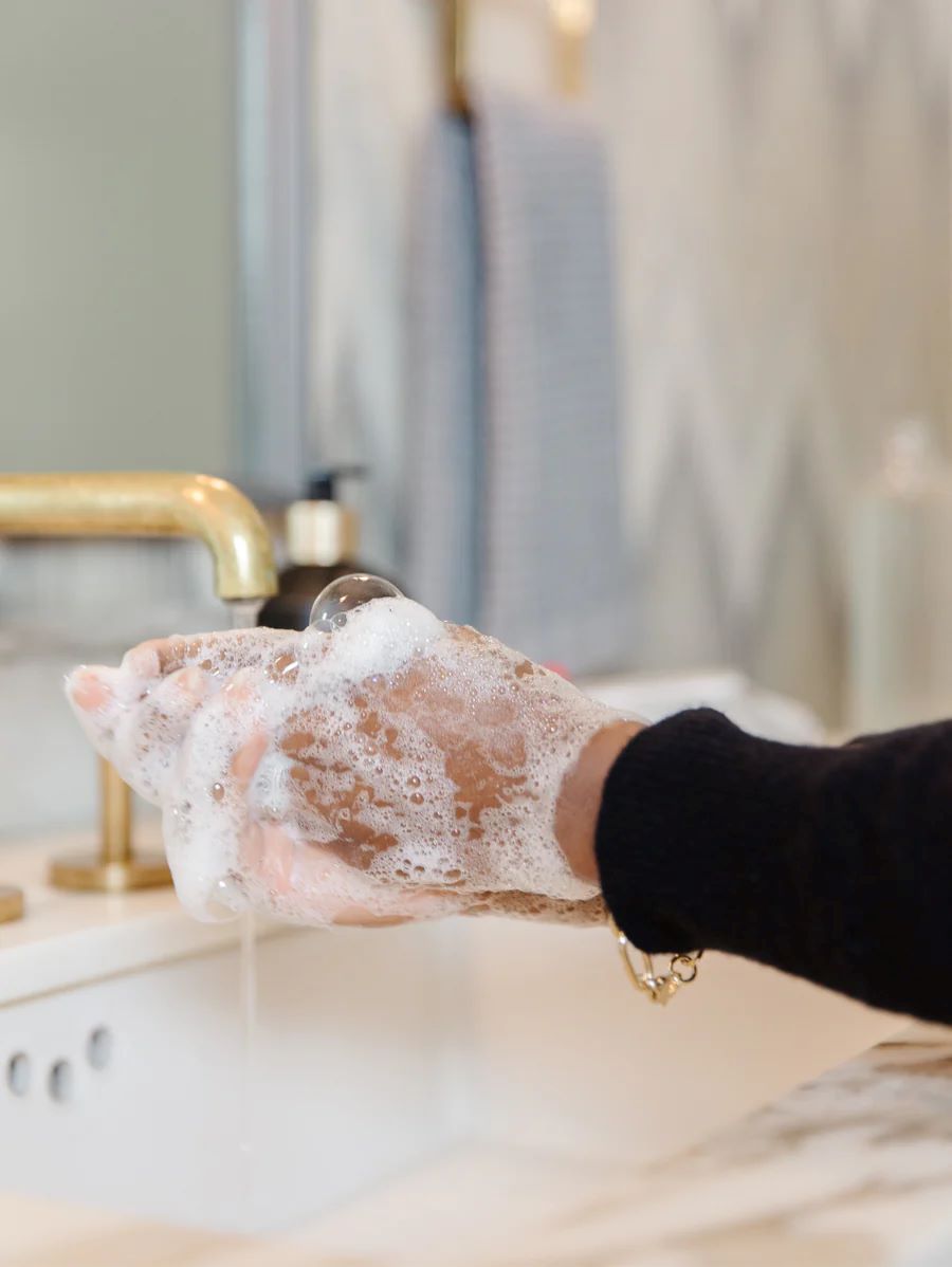 Fresh Linen High Performing Hand Soap