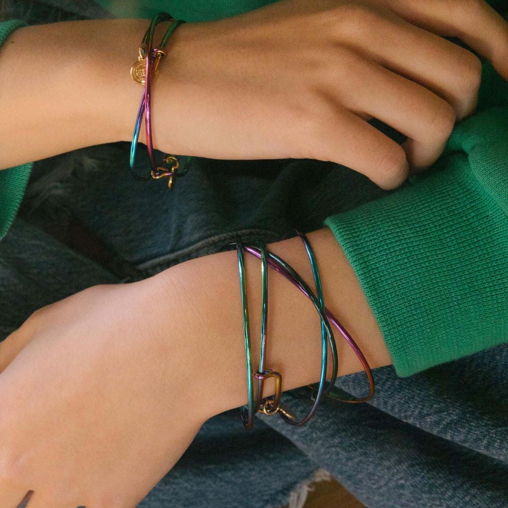 &Livy Metalystic Dome Bangle
