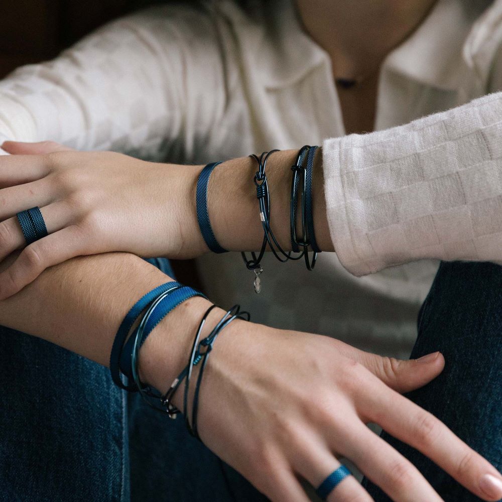 &Livy Metalystic Dome Bangle