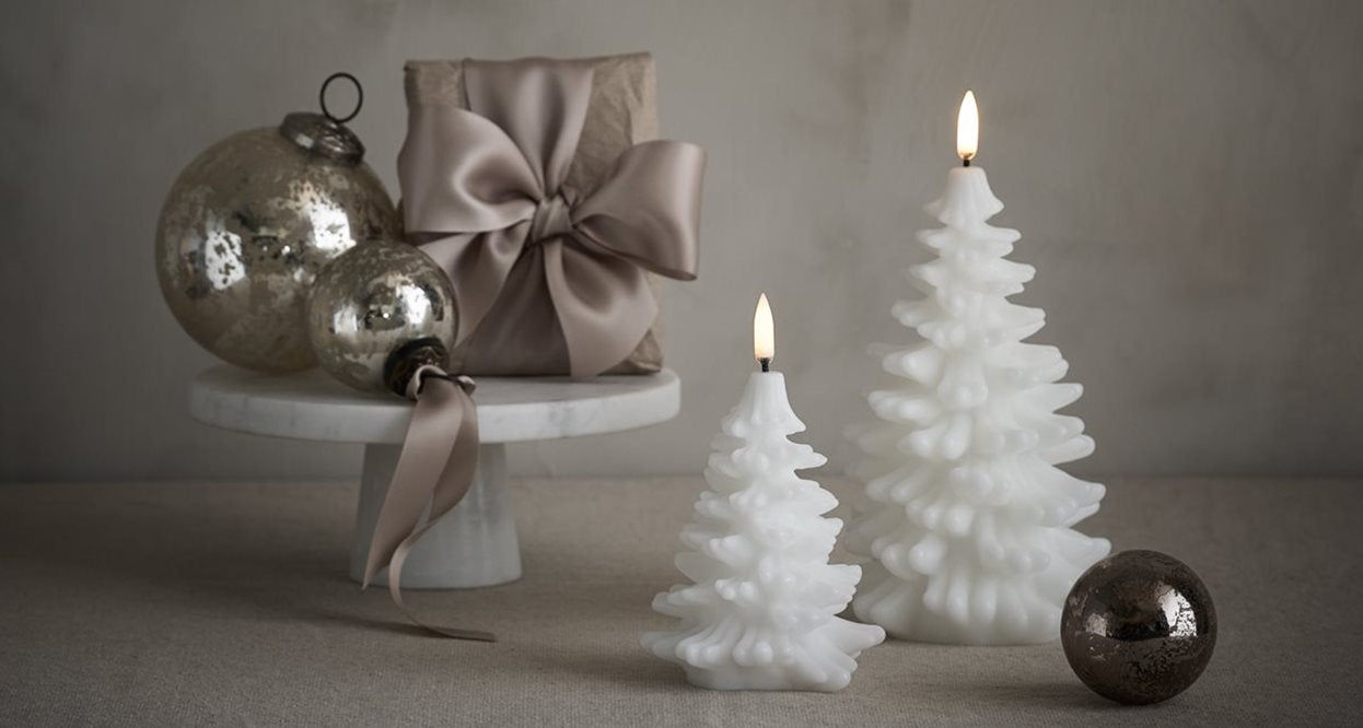 Uyuni Ivory Christmas Tree Candle W11 x H18cm