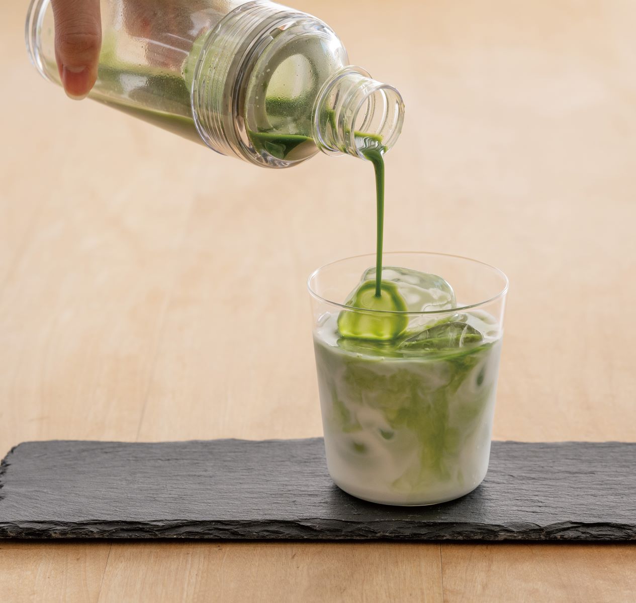 Filter-In Portable Matcha Bottle