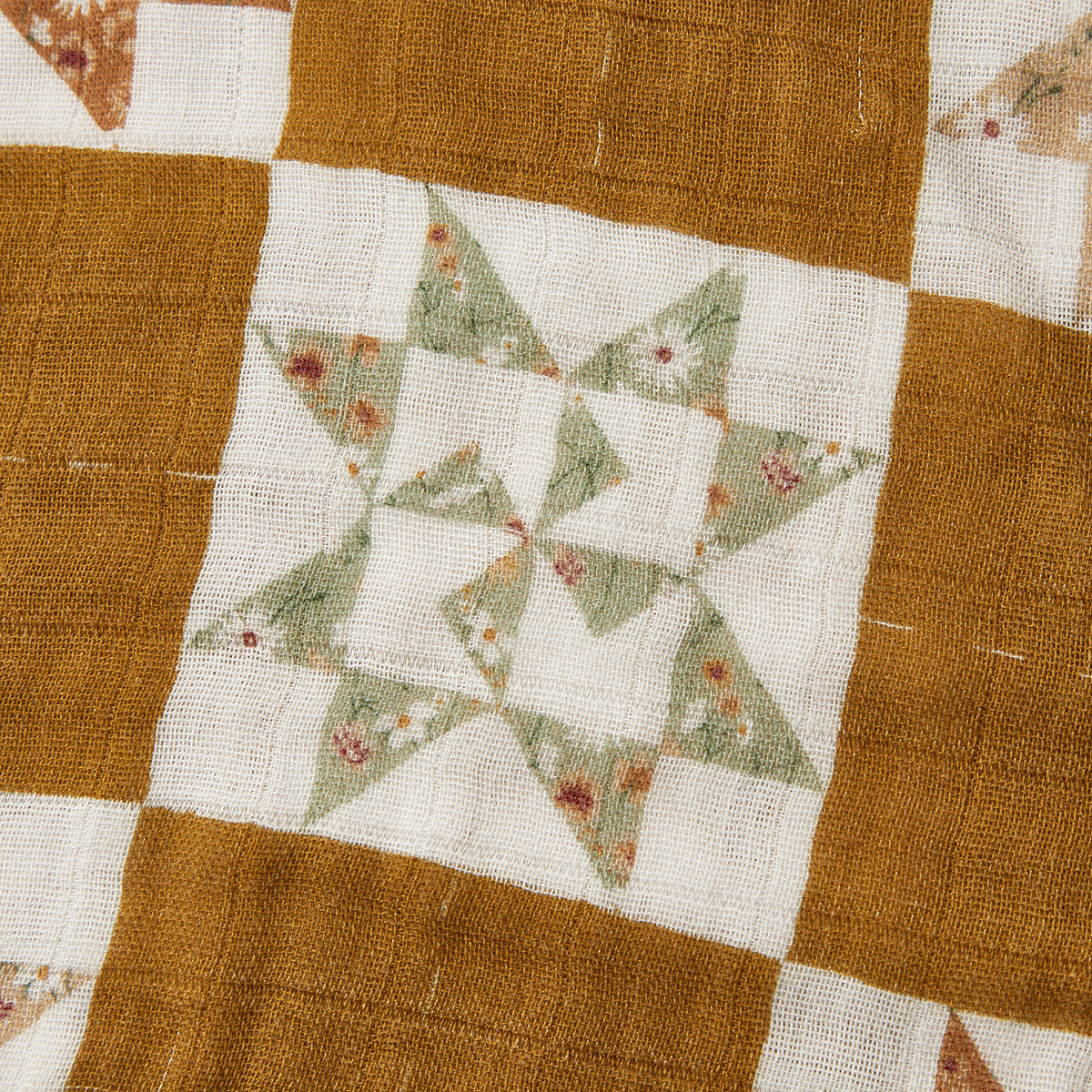 Milkbarn Quilt Bamboo Mini Lovey Blanket