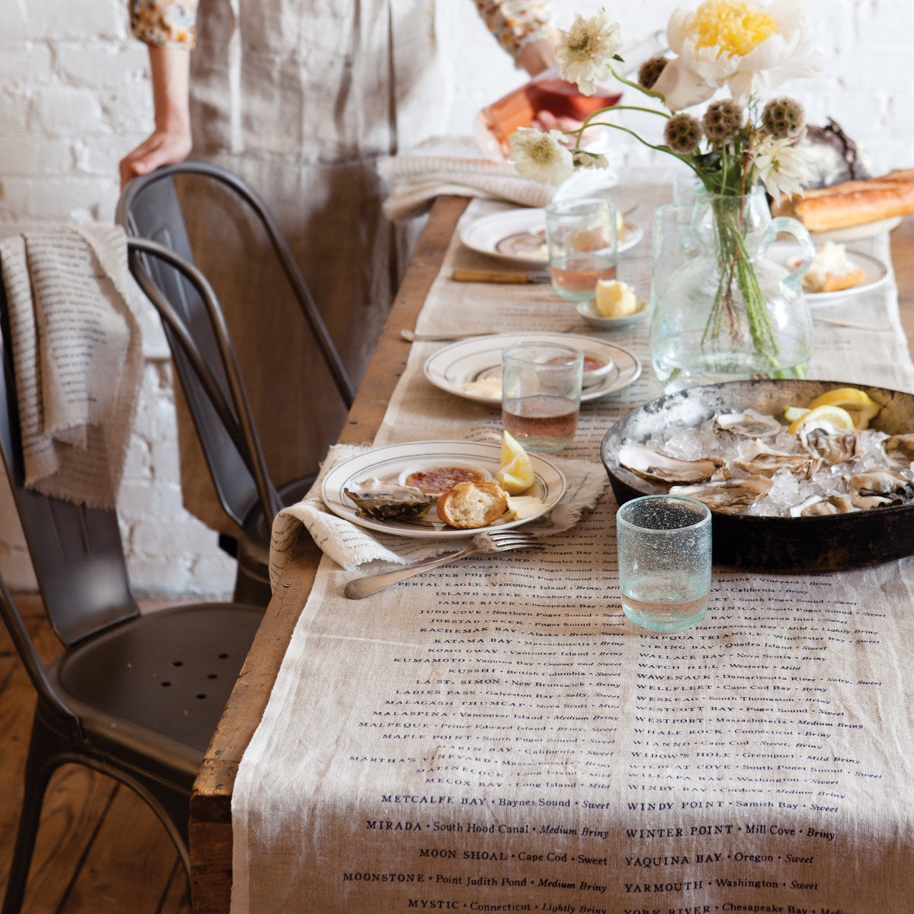 Sir|Madam North American Oysters Runner, Natural