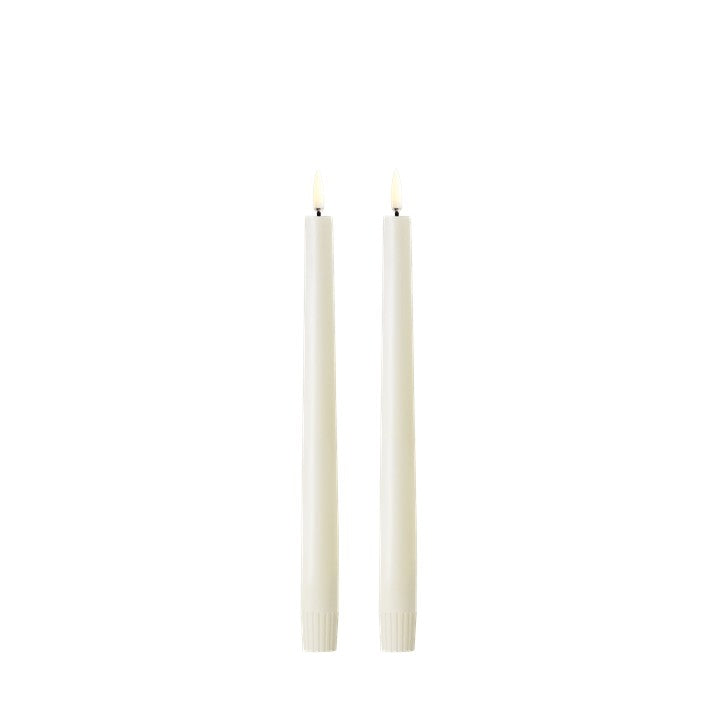 Uyuni LED Classic Taper Candles with Soft-Fit Cap 0.9 x 9.8"