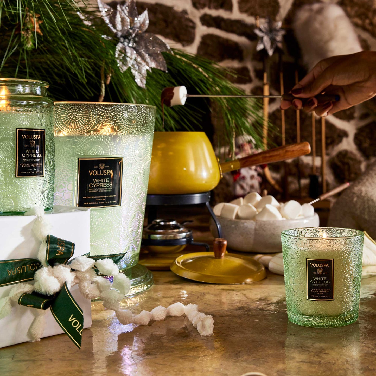 Voluspa White Cypress Classic Candle