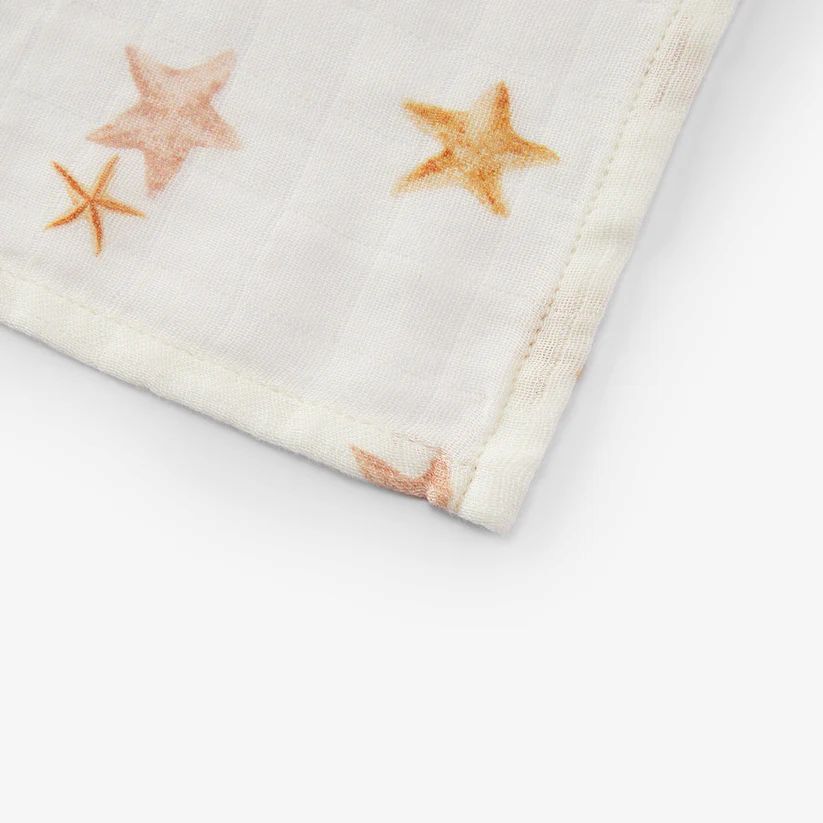 Starfish Dreams Bamboo Two-Piece Burp Cloth Set - Image 3