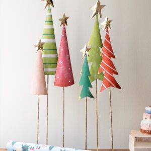 Set of Two Painted Metal Christmas Tree Trios