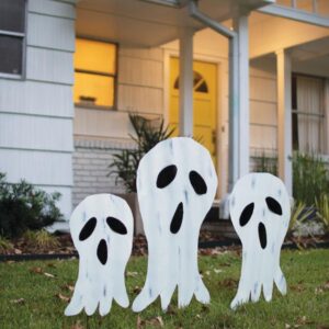 Set of Three Corrugated Ghosts Yard Art