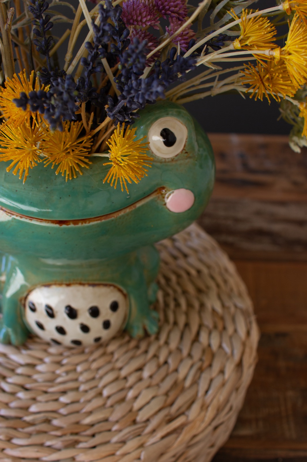 Ceramic Frog Planter (min 2)