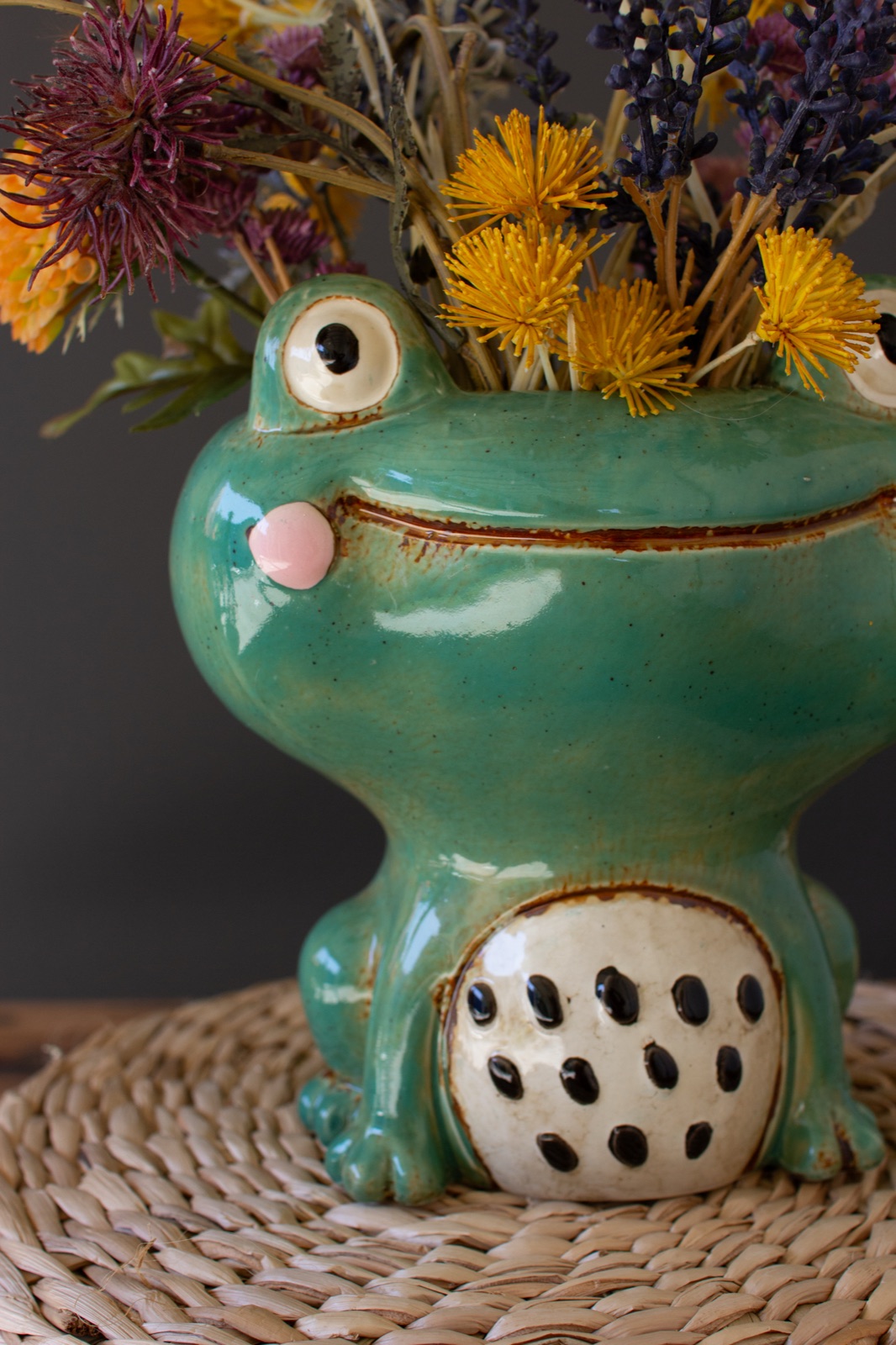 Ceramic Frog Planter (min 2)