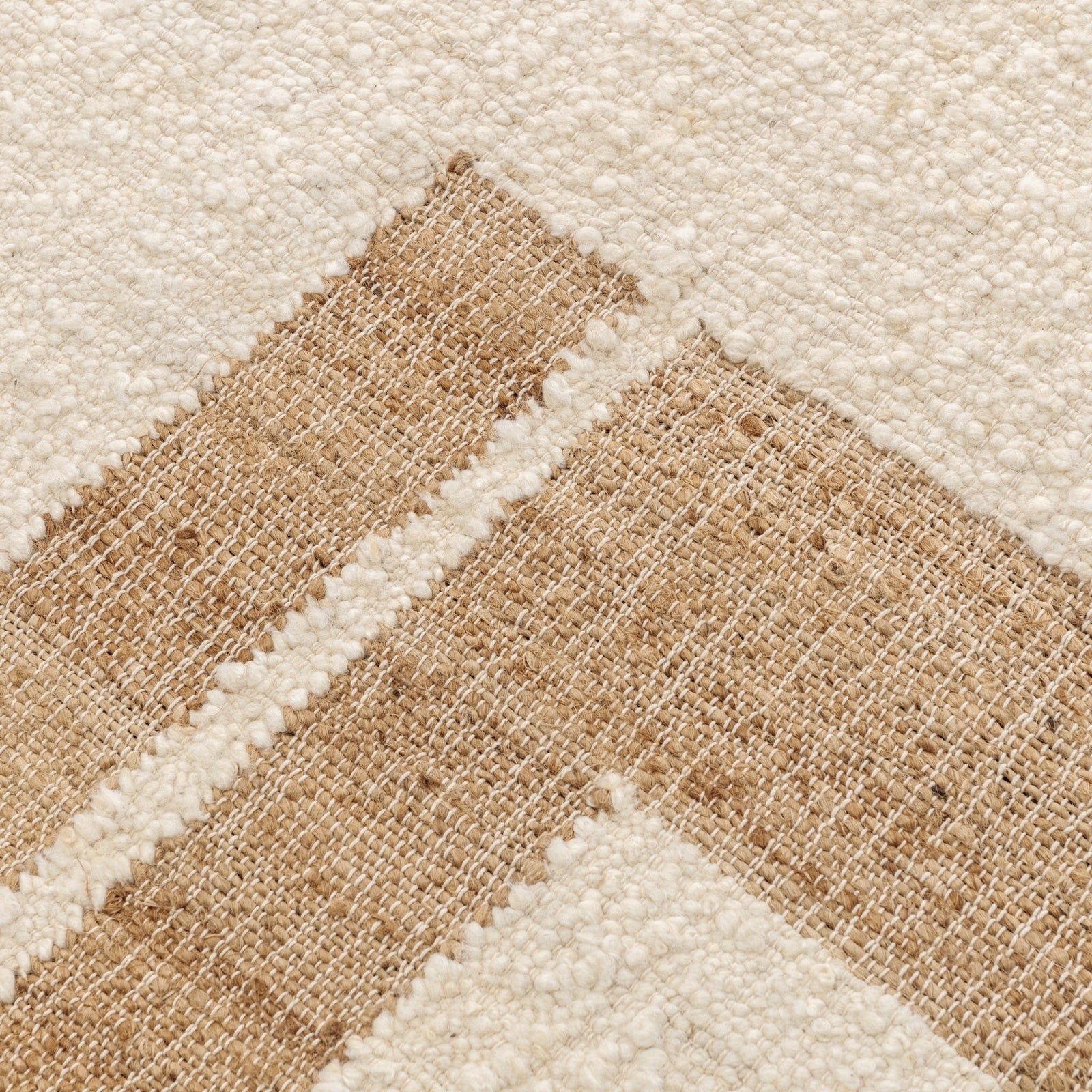 Kavala Natural/Ivory Rug - view 2